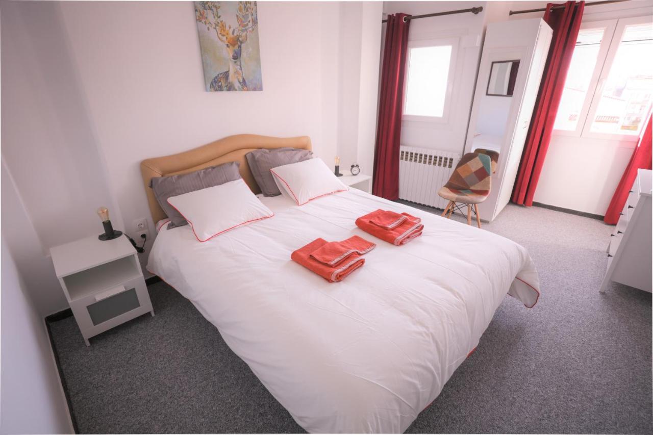 Modern 2 Bedroom Apartment Next To Metro - Marousi Athena Bagian luar foto
