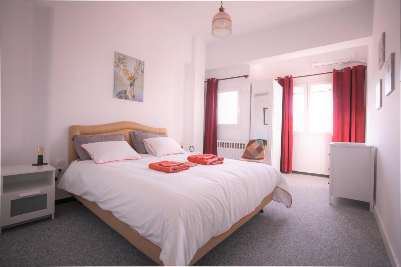 Modern 2 Bedroom Apartment Next To Metro - Marousi Athena Bagian luar foto
